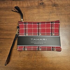 NWT TAHARI RED PLAID WRISTLET